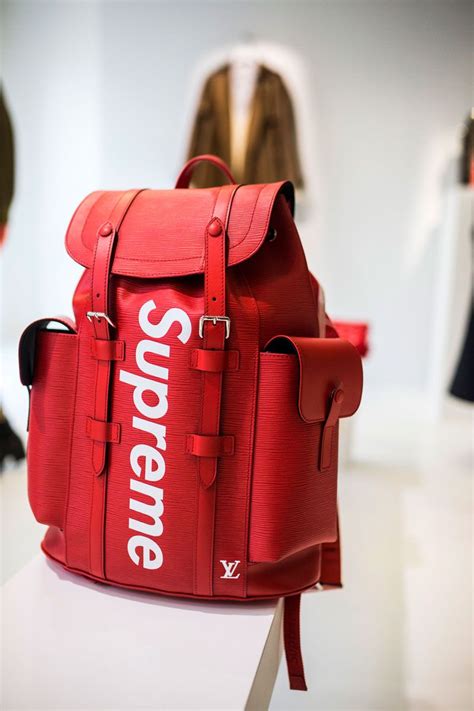 did louis vuitton make supreme|Louis Vuitton x supreme cartera.